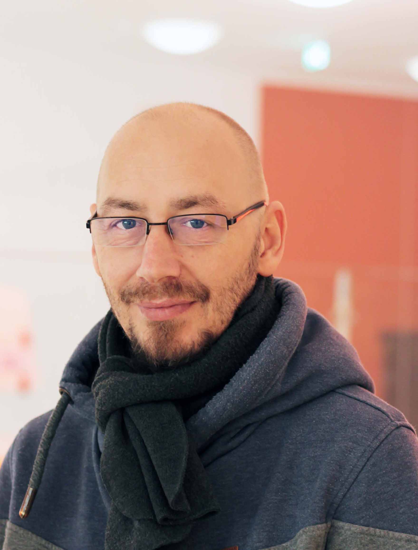 Das Foto zeigt den Genesungsbegleiter Heiko Lenzen